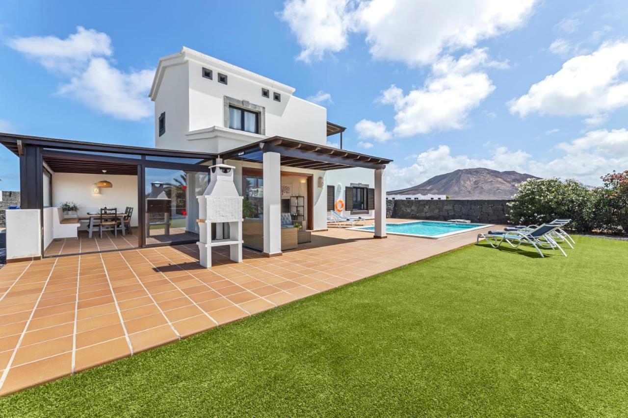 Villa Alana - Vacaciones Y Relax Playa Blanca  Exterior foto